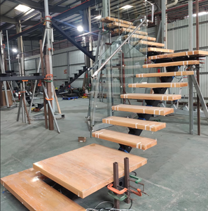 <span class=keywords><strong>Escalera</strong></span> Minimalista de <span class=keywords><strong>Madera</strong></span> y Metal con Canal Doble en U, <span class=keywords><strong>Barandilla</strong></span> de Vidrio Elegante para Diseño Interior Contemporáneo - Product Image 6