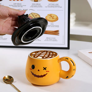 Taza de café de cerámica de fantasma lindo 3D creativo de Halloween, porcelana de 330ml para regalos de Halloween, taza de agua de elfo con tapa - Product Image 5