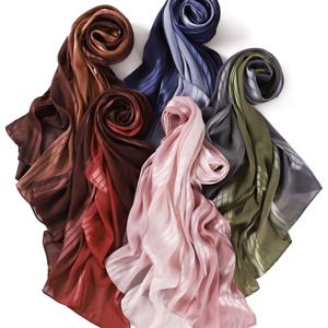 Sciarpa Plissettata Multicolore alla Moda, Scialle Stropicciato, Hijab a Righe, Colori Estetici - Product Image 3