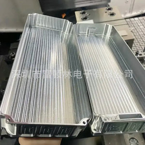Armoire d'équipement en alliage d'aluminium usinée CNC sur mesure FDL-115, longueur 1000 mm, précision de finition - Product Image 3