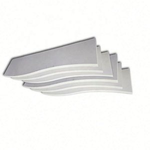 Panneaux acoustiques suspendus en fibre de verre gris noir, design <span class=keywords><strong>cinéma</strong></span> 80, aspect bois ondulé - Product Image 1