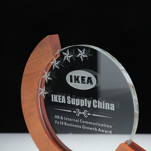 Trofeo deportivo chapado en oro, copa <span class=keywords><strong>de</strong></span> <span class=keywords><strong>dardos</strong></span> <span class=keywords><strong>de</strong></span> cristal, trofeo <span class=keywords><strong>de</strong></span> madera personalizado, Winner, Fitness, culturismo, gimnasia, venta al por mayor - Product Image 4