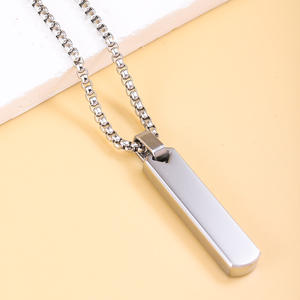 Gran oferta, <span class=keywords><strong>pareja</strong></span>, cadena de clavícula de acero inoxidable grabada personalizada, collar con colgante cuadrado largo geométrico multicolor Simple - Product Image 2