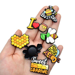 อุปกรณ์เสริมยาง PVC รูปสัตว์น่ารักน่ารักสำหรับเป็นของขวัญรองเท้าไม้ - Product Image 5