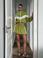 Ensemble survêtement femme haut de gamme Y2K color block 2 pièces : veste courte zippée et mini-jupe bouffante – OEM ODM Personnalisation en gros