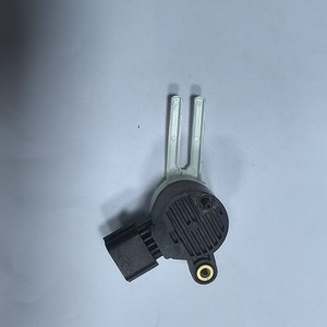 Chevrolet Brake Light Switch 13597422 For Replace Repair <b>Engineering</b> <b>Plastics</b> Auto Switch - Product Image 5