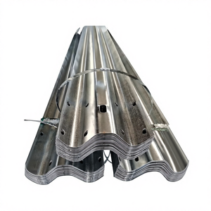 מעקות בטיחות מסוג W לכבישים מהירים, מותאמים אישית במפעל, ממתכת Q235 - Product Image 1