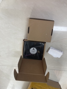 พัดลมดีซีเดลต้า AFB1224EHE ของแท้ใหม่ 100% - Product Image 1