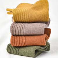 Chaussettes drôles pour femmes personnalisées tube court au printemps été chaussettes sexy pour adolescentes chaussettes en coton peigné pour femmes