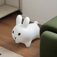 Tabouret Lapin Créatif de Designer Nordique, Mobilier de Maison, Chaise Moderne Simple pour Salon, Chaise Inclinable pour Enfants de Maternelle (1 an)