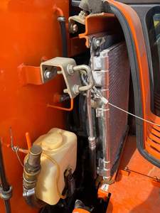 รถขุดขนาดเล็ก DOOSAN DX60 6 ตัน เครื่องยนต์และปั๊มคุณภาพเกาหลี ชั่วโมงการใช้งานต่ำ พร้อมส่ง สภาพดี - Product Image 4