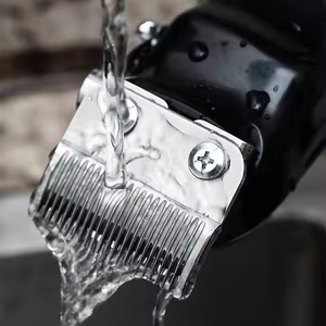 Nouveau Kit Professionnel de Coiffure Homme Sans Fil USB Rechargeable : Tondeuse, Clipper et Rasoir de Barbier - Product Image 5