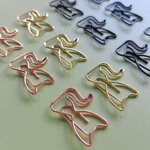 Marque-page de bureau amusant et mignon en forme de chat géant en métal avec queue bouclée, cadeau d'affaires, Pclip, 10 couleurs, pince à papier pour chat - Product Image 1