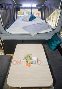 Ustomized-minicaravana con litera triple para cuatro personas, autocaravana brillante de alta calidad, remolque - Product Image 5