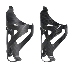 Porte-bidon de vélo en fibre de carbone, ultraléger, pour VTT et vélo de <span class=keywords><strong>route</strong></span>, <span class=keywords><strong>accessoire</strong></span> d'équipement de cyclisme - Product Image 1
