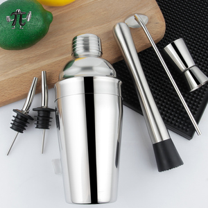 <span class=keywords><strong>2025</strong></span> New arrivals barware phụ kiện 6 cái 18oz thép không gỉ Martini Margarita Cocktail Set cho bar nhà - Product Image 2