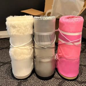 Botas de nieve clásicas MOON de diseñador de lujo de alta gama, a la moda, con suela gruesa, impermeables, con parte superior de lona afelpada y cordones. - Product Image 4