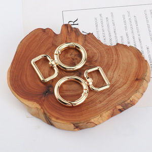 Güçlü Yaylı Halka Kare Kuyruklu Açık Uçlu Toka Çanta Tokası DIY Aksesuarı Kalp Şeklinde Kanca İç Çapı 2cm BG78 Guangdong - Product Image 3