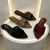 Chaussures plates à enfiler pour femme, ornées de diamants