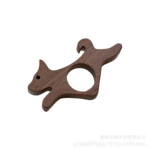 Clip de livre en bois pour chat et chien, 7.3x4.3x1.3cm, presse-livre portable réutilisable pour la lecture - Product Image 5
