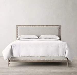 Lit double en bois massif de style rétro américain avec revêtement en tissu à rivets pour chambre à coucher, appartement, manoir, villa - Product Image 4