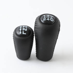 หัวเกียร์รถยนต์สำหรับโตโยต้า แลนด์ ครุยเซอร์ ปราโด พียูพลาสติกออกแบบตามหลักสรีรศาสตร์ 5 ระดับแฮนด์บอลขนาดใหญ่ - Product Image 3