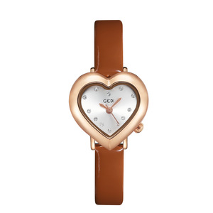 Reloj de Cuarzo Creativo para Mujer, con Forma de Corazón, Estilo Estudiantil, de Cuero, Resistente al Agua - Product Image 5