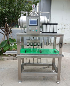 Máquina semiautomática de llenado y tapado de botellas de cerveza de 4 cabezales Sistema de línea de embotellado de 200 botellas/h a la venta - Product Image 5