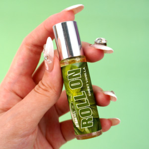 Parfum <span class=keywords><strong>en</strong></span> verre de gros 10ml huile essentielle par roulement huile de parfum huile de parfum <span class=keywords><strong>arabe</strong></span> par rouleau parfum huile pour le corps - Product Image 3