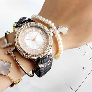 Montre de luxe pour femme bicolore or et argent, style dessin animé, avec lunette entièrement sertie de strass, verre saphir, chiffres romains, mouvement à quartz, en métal - Product Image 6