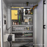 Centre d'usinage CNC vertical 3 axes VMC1160 BT40 avec système CNC Fanuc pour usinage de précision, broche simple, usage intensif