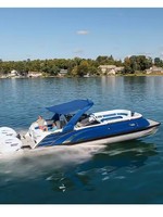 Bateau de plaisance gonflable pratique et pratique en aluminium et fibre de verre de 27 pieds pour la navigation et les loisirs sur le lac