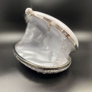 New Cross-border Polyester Bag Full <b>Glitter</b> Glass Rhinestone Buckle Chain Strap Clutch Birthday Wedding Party Tanjing - Product Image 3