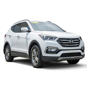 SUV SantaFE Sport 2.4L d'occasion de 2017, sièges en cuir, transmission automatique, phares LED, pneus R18, moteur à essence - Product Image 3