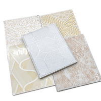 Plaques de plâtre en PVC, plaques de gypse, feuilles de marbre, plastique, vinyle, bambou, dalles de plafond acoustiques, panneaux muraux 3D à Dubaï, prix bas