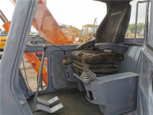 Vente flash : Excavatrice sur chenilles Hitachi EX60 d'occasion, 6 tonnes, moteur et moteur d'origine, équipement de construction - Product Image 5