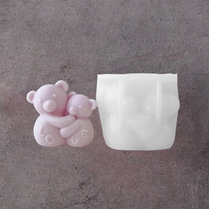 Molde de Silicona para Velas del Día de San Valentín, Molde de Osos Abrazados con la Palabra LOVE para Velas, Decoración del Hogar, Molde para Velas Aromáticas, Resina - Product Image 4