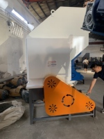 Grote invoeropening plastic crusher, zware plastic krat- en mandenversnipperaar, stille plastic afvalrecyclingmachine