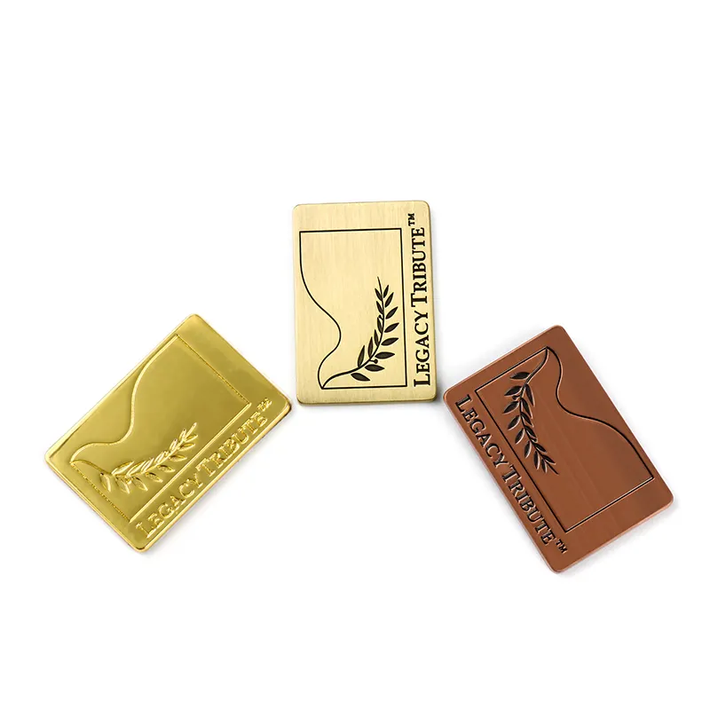 Gold Plated Brand Round Design Engraved Gold Tag Letter Custom Metal Clothing Label For Underwear