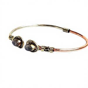 Dos arcoíris Moonstone Bracelet Silver Moonstone Cuff Bracelet Tribal Bracelet - Product Image 3