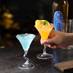 نظارات كريستالية عتيقة أنيقة ممتازة طويلة الساق للاستعمال مرة واحدة طقم نظارات مارتيني - Product Image 6