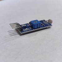 Module capteur de lumière à 4 broches Module de résistance photosensible à détection de lumière Remplacement de la photodiode pour le kit de carte de développement DIY