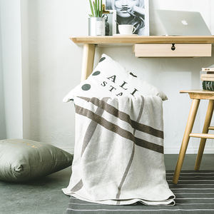 Yiruio haute qualité en gros énorme couverture en <span class=keywords><strong>tricot</strong></span> épais <span class=keywords><strong>Plaid</strong></span> pur 100% laine mérinos matériel et couverture en <span class=keywords><strong>tricot</strong></span> à la main Glt - Product Image 6