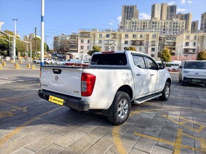 <span class=keywords><strong>Nissan</strong></span> Navara 2022 d'occasion, modèle 2021 restylé, 2.5L manuel 4x4, édition Premium, moteur QR25 essence, pick-up tout-terrain - Product Image 4