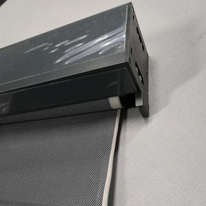 ม่านม้วนบังแสงสีทึบกันน้ำแบบคลาสสิกหน้าต่างมีซิปบังแสงกลางแจ้งสีทึบ - Product Image 6