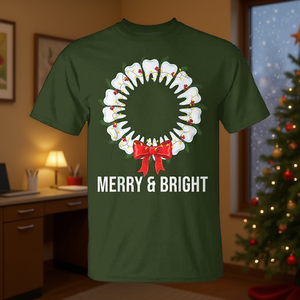 Camiseta navideña dental con diseño de corona para dentistas, Merry And Bright - Product Image 3