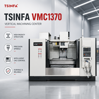 Mesin Penggilingan CNC 3 Axis VMC1370 Pusat Pemesinan Vertikal Meja 1300x700 Motor Spindle 15kW untuk Produksi Massal