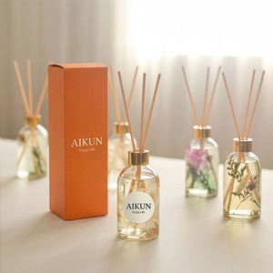 ชุดของขวัญเครื่องกระจายกลิ่นหอม Aikun Low MOQ สำหรับเทศกาล กลิ่นส้ม ขนาด 100 มล. บรรจุภัณฑ์สีส้ม จัดส่งภายใน 7 วัน เหมาะสำหรับขายปลีกในช่วงเทศกาล - Product Image 1