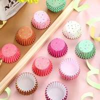 Moules à pâtisserie jetables en papier résistant à la graisse, de qualité alimentaire - Mini moules à muffins pour cupcakes, muffins, mini gâteaux et plus