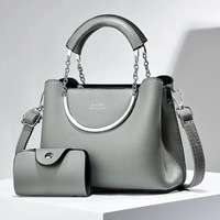 Sac à main seau grande capacité en gros, nouvelle collection automne 2024, sac à bandoulière tendance pour femme, sac fourre-tout